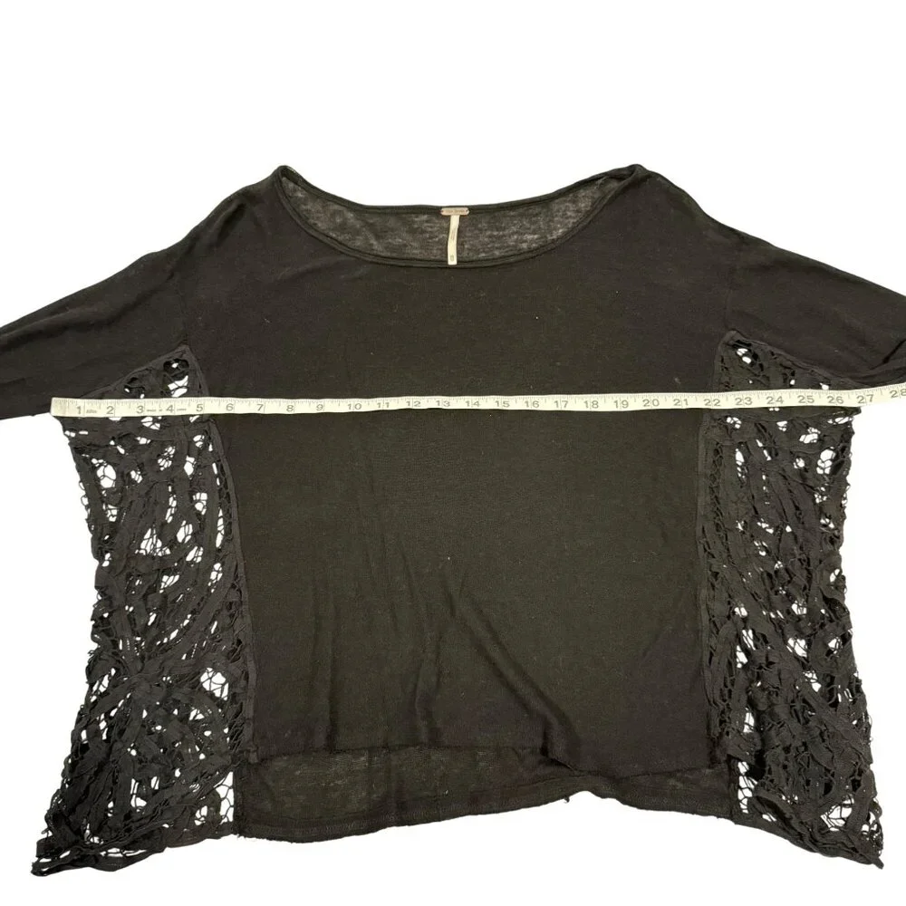 Free People Love Me Do Black Lace Crochet Side Blouse Size‎ XS